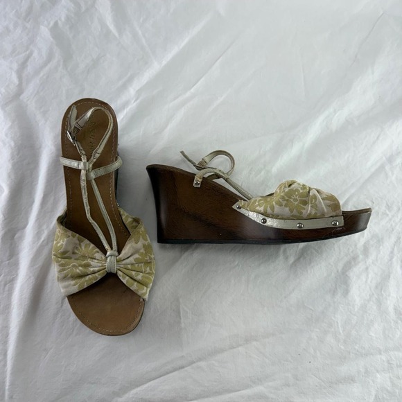 Self Esteem Shoes - Self Esteem Wooden Cream & Green Wedges Womens 9.5 Fairy Coquette Boho